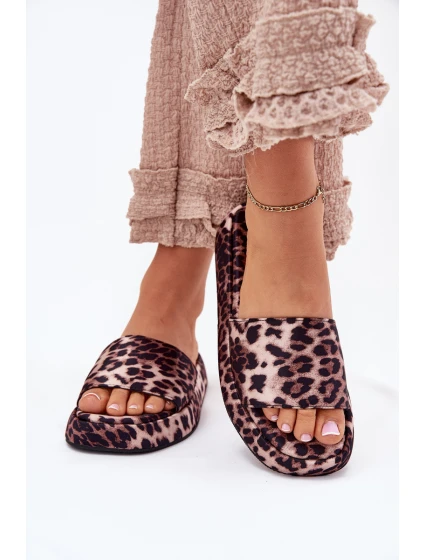 Dámské Pantofle Na Platformě Panterka model 21699836 - Boto
