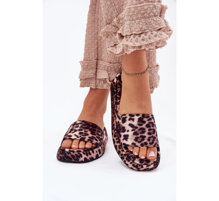 Dámské Pantofle Na Platformě Panterka model 21699836 - Boto