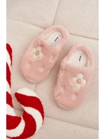 Kožešinové pantofle s květinami Růžové model 21772530 - Boto