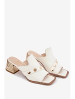 Kožené lodičky na podpatku s ozdobným páskem D&A CR61-3063 Bílé