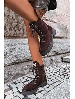 Dámské zateplené workery s ozdobou na z semiše čokoládové model 22360413 - Boto
