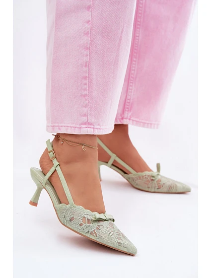 Sandále na podpätku model 226923 Vykročte štýlovo