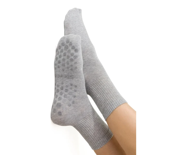 DÁMSKE PONOŽKY S ABS 088