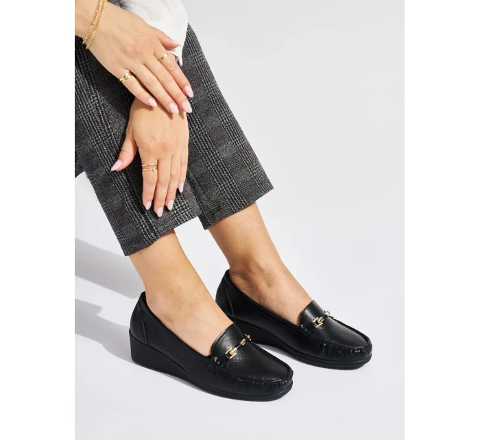 Trendy dámské černé mokasíny na klínku Trendy dámské černé mokasíny na klínku