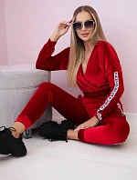 Velúrová súprava s nápisom Queen red