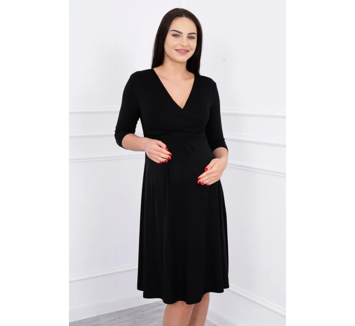 Šaty s výřezem pod prsy černé