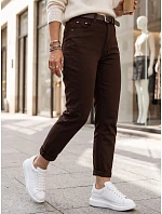 Jeansy damskie mom fit z paskiem brązowe model 22361856 - FashionStreet Jeansy damskie mom fit z paskiem brązowe model 22361856 - FashionStreet
