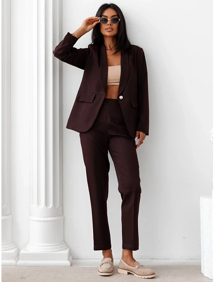 Elegantní dámský kostým – sako a kalhoty, hnědý, FashionStreet AY1245 Elegantní dámský kostým – sako a kalhoty, hnědý, FashionStreet AY1245