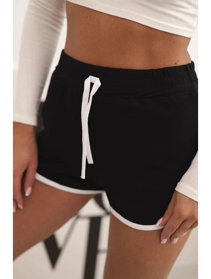 Dámské bavlněné šortky s elastickým pasem a model 21772746 lemem černé - K-Fashion Dámské bavlněné šortky s elastickým pasem a model 21772746 lemem černé - K-Fashion