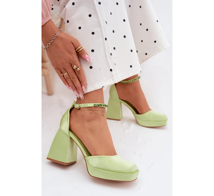 Zelené sandály na podpatku Calistae