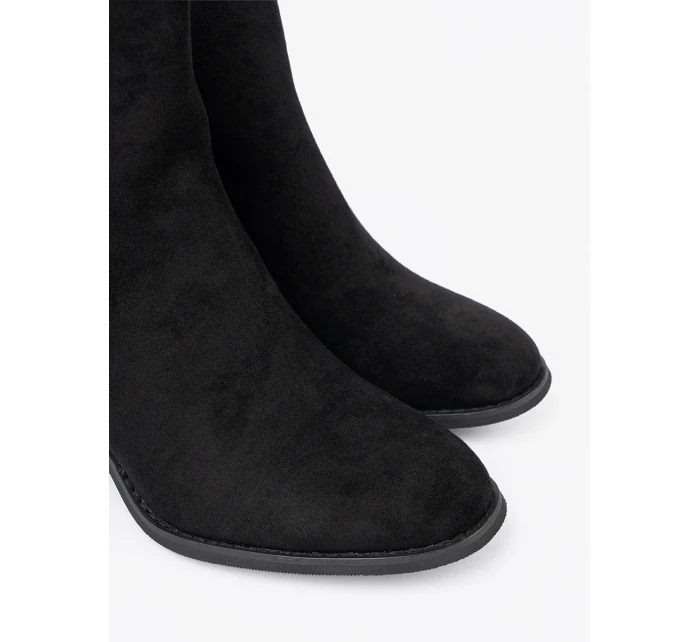 Praktické čierne členkové topánky pre ženy na širokom podpätku Praktické čierne členkové topánky pre ženy na širokom podpätku