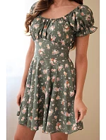 Dámske kvetinové šaty s volánovými rukávmi a elastickým pásom khaki farby Dámske kvetinové šaty s volánovými rukávmi a elastickým pásom khaki farby
