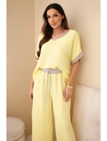 Viskóza so zlatým lemovaním žltá Viskóza so zlatým lemovaním žltá