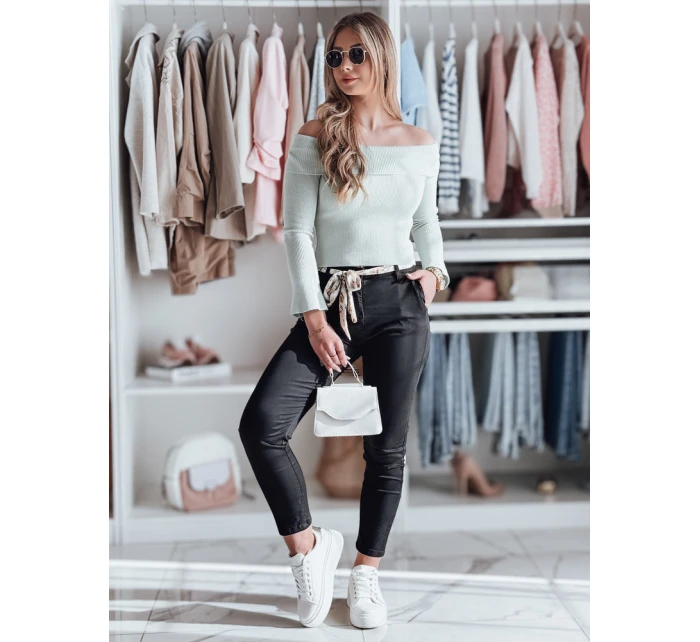 Dámské látkové chinos kalhoty s páskem černé Dstreet model 21986626 - FashionStreet Dámské látkové chinos kalhoty s páskem černé Dstreet model 21986626 - FashionStreet