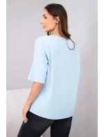 Dámska bavlnená blúzka oversize s krátkymi rukávmi a modrou potlačou