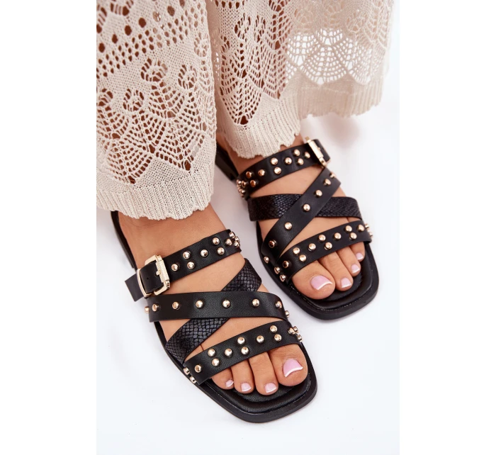 Zdobené Dámské Pantofle Na Plochém Podpatku S Pásky A Přezkou Černé model 21699522 - Boto Zdobené Dámské Pantofle Na Plochém Podpatku S Pásky A Přezkou Černé model 21699522 - Boto