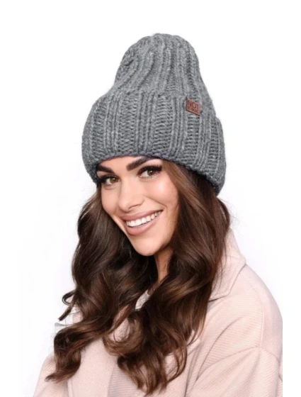 DÁMSKA ČIAPKA P-030