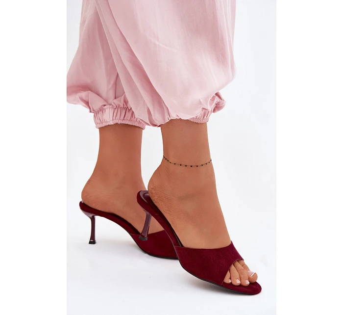 Sandály z imitace semiše na podpatku bordové model 22103082 - Boto