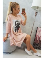Šaty s potlačou a rozšíreným spodným dielom tmavo púdrovo ružové
