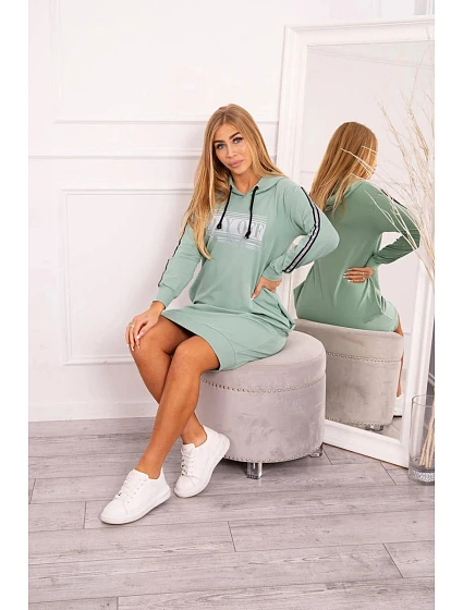 Šaty s model 21752976 potiskem tmavě mátové - K-Fashion Šaty s model 21752976 potiskem tmavě mátové - K-Fashion