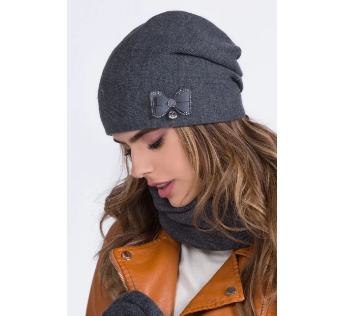 Kamea Wika farba: grafitová Kamea Wika farba: grafitová