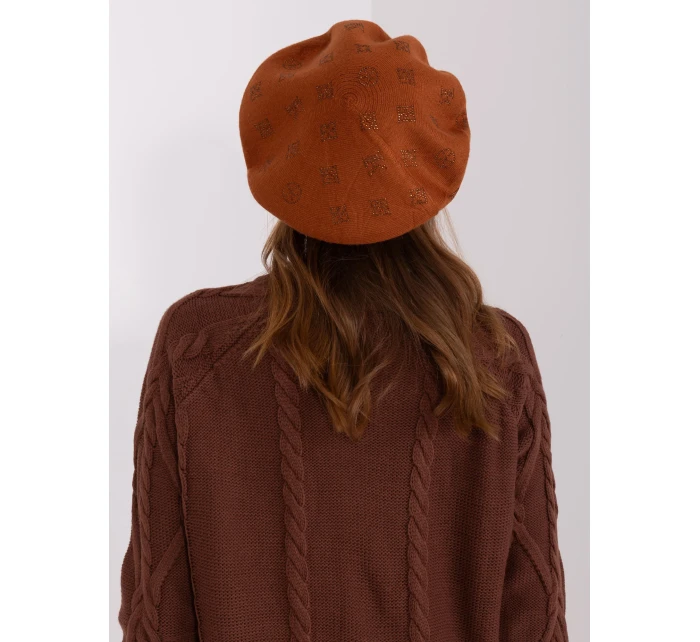 AT CZ 2318 cap.26 svetlo hnedá