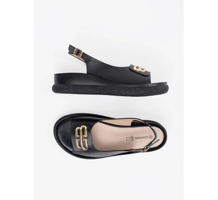 Praktické černé sandály dámské bez podpatku Praktické černé sandály dámské bez podpatku