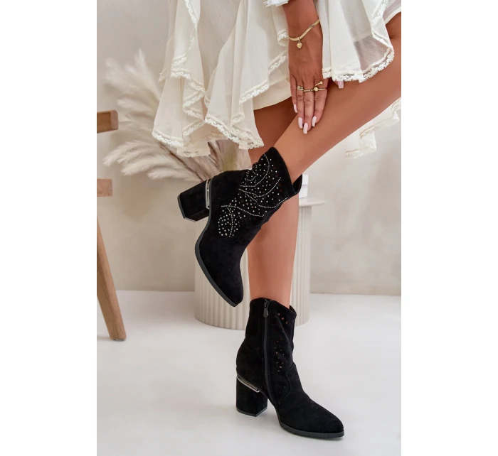 Topánky na podpätku model 199321 Step in style