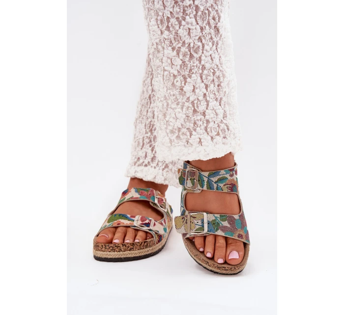 Wzorzyste Klapki Damskie Na Korkowej Platformie Z Klamrami Lee Cooper LCW-25-35-3480L Multikolor Wzorzyste Klapki Damskie Na Korkowej Platformie Z Klamrami Lee Cooper LCW-25-35-3480L Multikolor