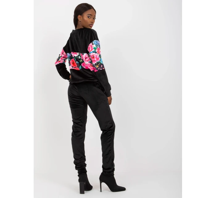 Súprava RV KMPL 8172.44P čierna Súprava RV KMPL 8172.44P čierna