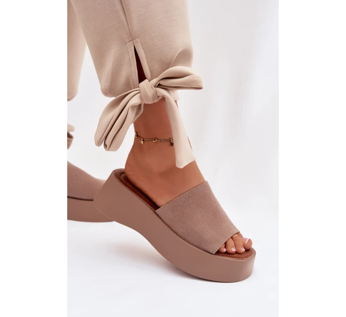 Dámské sandály na platformě tmavě béžové Liorisse