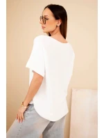 Dámsky sveter s krátkym rukávom voľného strihu biely