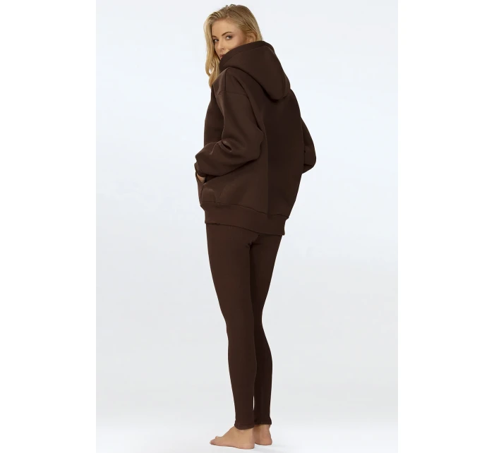 Dkaren Oseye-Kpl farba: čokoláda Dkaren Oseye-Kpl farba: čokoláda