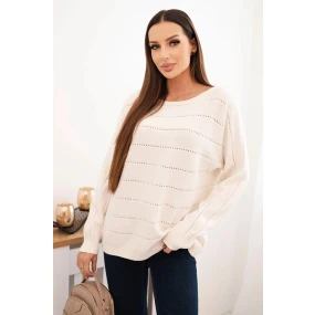 Dámsky viskózový sveter s čipkovým vzorom a dlhými rukávmi béžovej farby Dámsky viskózový sveter s čipkovým vzorom a dlhými rukávmi béžovej farby
