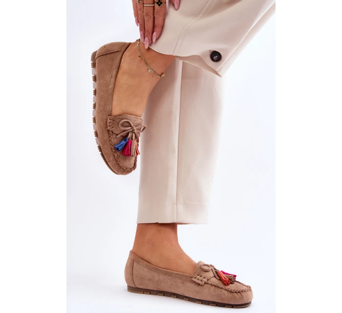 Zamszowe Mokasyny Z Kokardą I Frędzlami Ciemnobeżowe Dorine Zamszowe Mokasyny Z Kokardą I Frędzlami Ciemnobeżowe Dorine