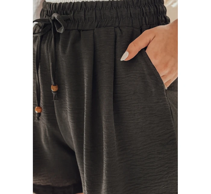 Dámske látkové šortky SUMMER TRIP black FashionStreet SY0433