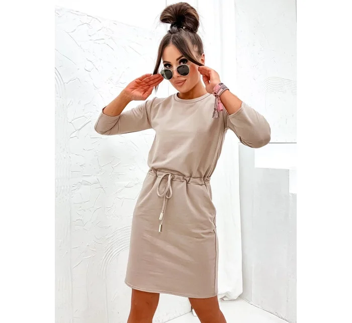 Béžové dámske pletené šaty (700)