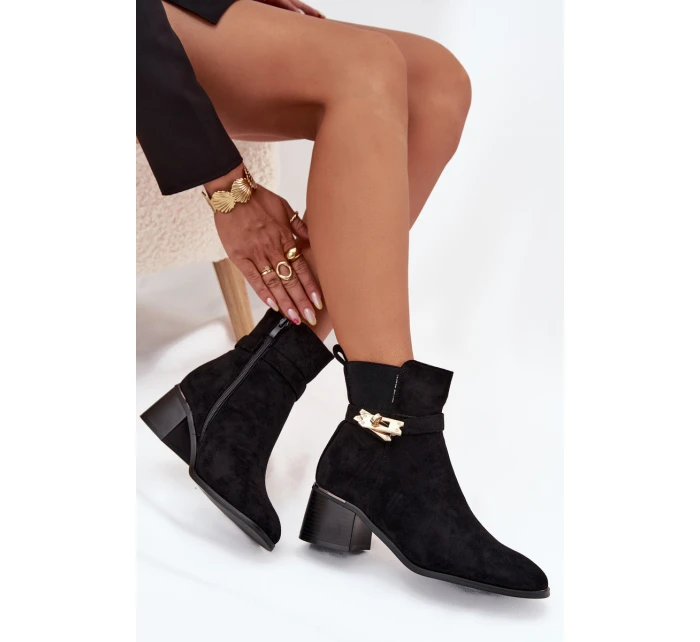Dámske členkové topánky Sarona so zlatým zdobením - čierne Dámske členkové topánky Sarona so zlatým zdobením - čierne