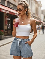 Dámske džínsové šortky so zaväzovaním v páse modré FashionStreet SY0552