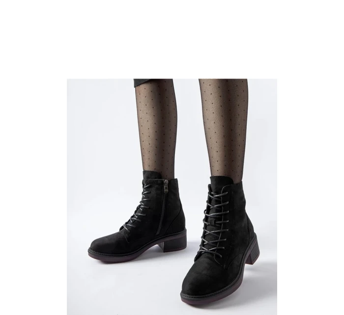 Topánky na podpätku model 205084 Solea