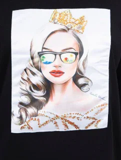 Blúzka s grafikou dievčatá v 3D okuliaroch čierna