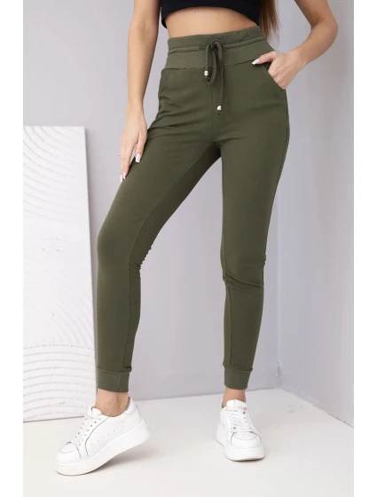 Dámske tepláky s vysokým pásom a šnúrkou na stiahnutie v khaki farbe