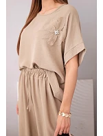 Dámska súprava z viskózy s ozdobným kvetom a širokými nohavicami fango