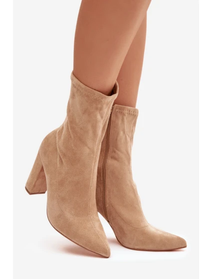 Topánky na podpätku model 222724 Step in style