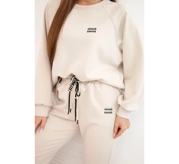 Dámský komplet z viskózy s mikinou a kalhotami béžový Dámský komplet z viskózy s mikinou a kalhotami béžový