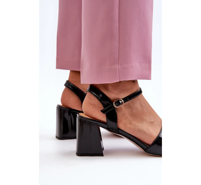 Elegantní Lakované Sandály Na Podpatku Černé D&A model 21659766 - S.Barski