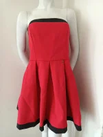 Dámske šaty 3442 červeno-čierne - Nuance