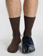 Antibakteriálne netlačící ponožky Regina Purista