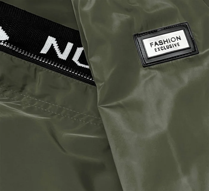 Tenká dámska bunda v khaki farbe s ozdobnou lemovkou (B8145-11) Tenká dámska bunda v khaki farbe s ozdobnou lemovkou (B8145-11)