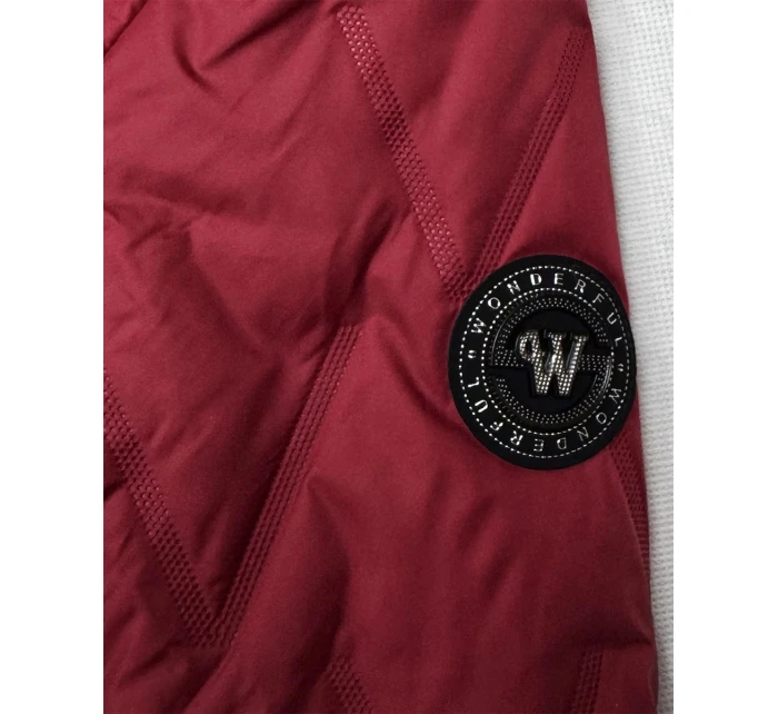 Dámska prešívaná bunda s asymetrickou spodnou časťou Goodlookin tmavo červená (B8592-27)